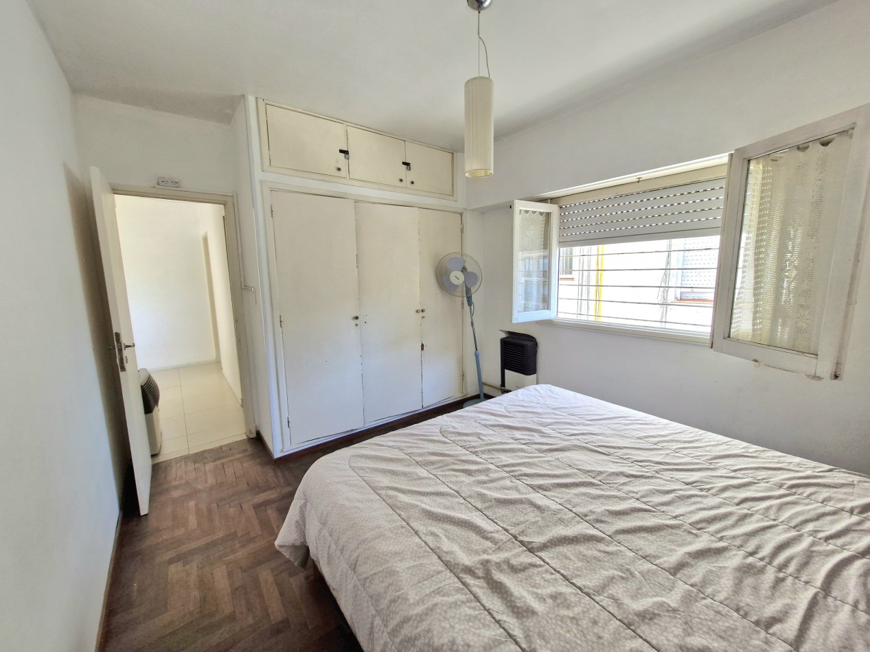 DEPARTAMENTO 2 AMBIENTES LATERAL EN ALDREY