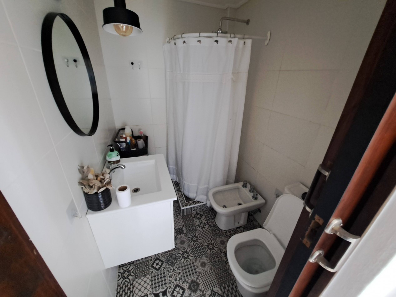 VENTA CASA 4 AMBIENTES LA FLORIDA 1
