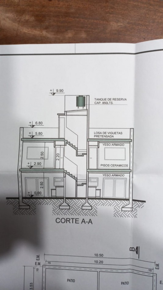 TERRENO EN TANDIL - OPORTUNIDAD RETASADA CON PLANOS APROBADOS PARA DOS DUPLEX