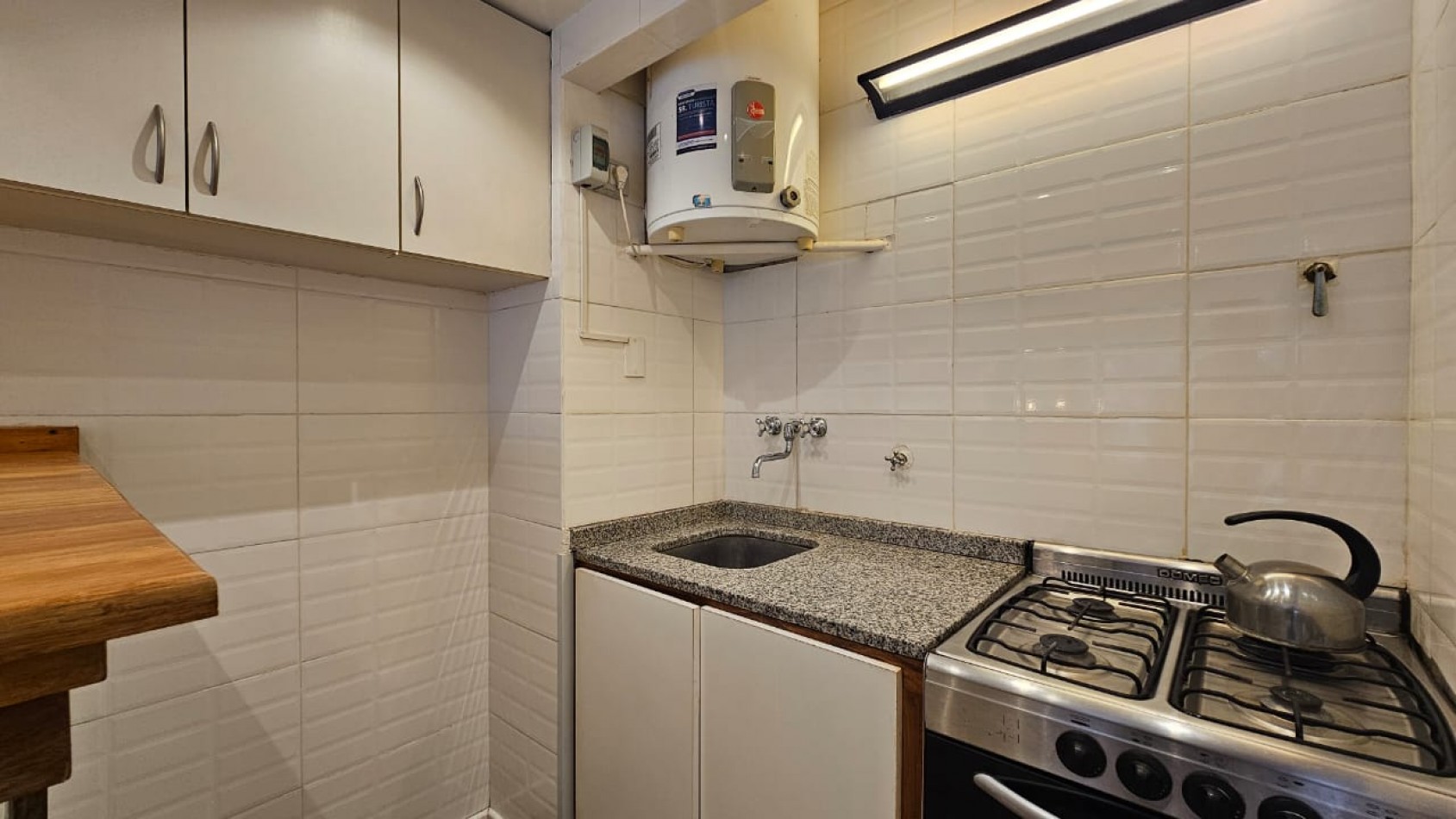 MONOAMBIENTE MODERNO CON BALCON FRENTE AL HOTEL PROVINCIAL