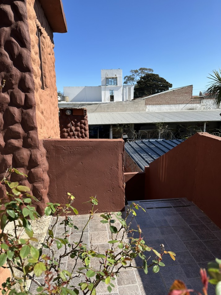 VENTA PROPIEDAD EN BLOCK EN AV. DE LOS TRABAJADORES 5200 - CASA