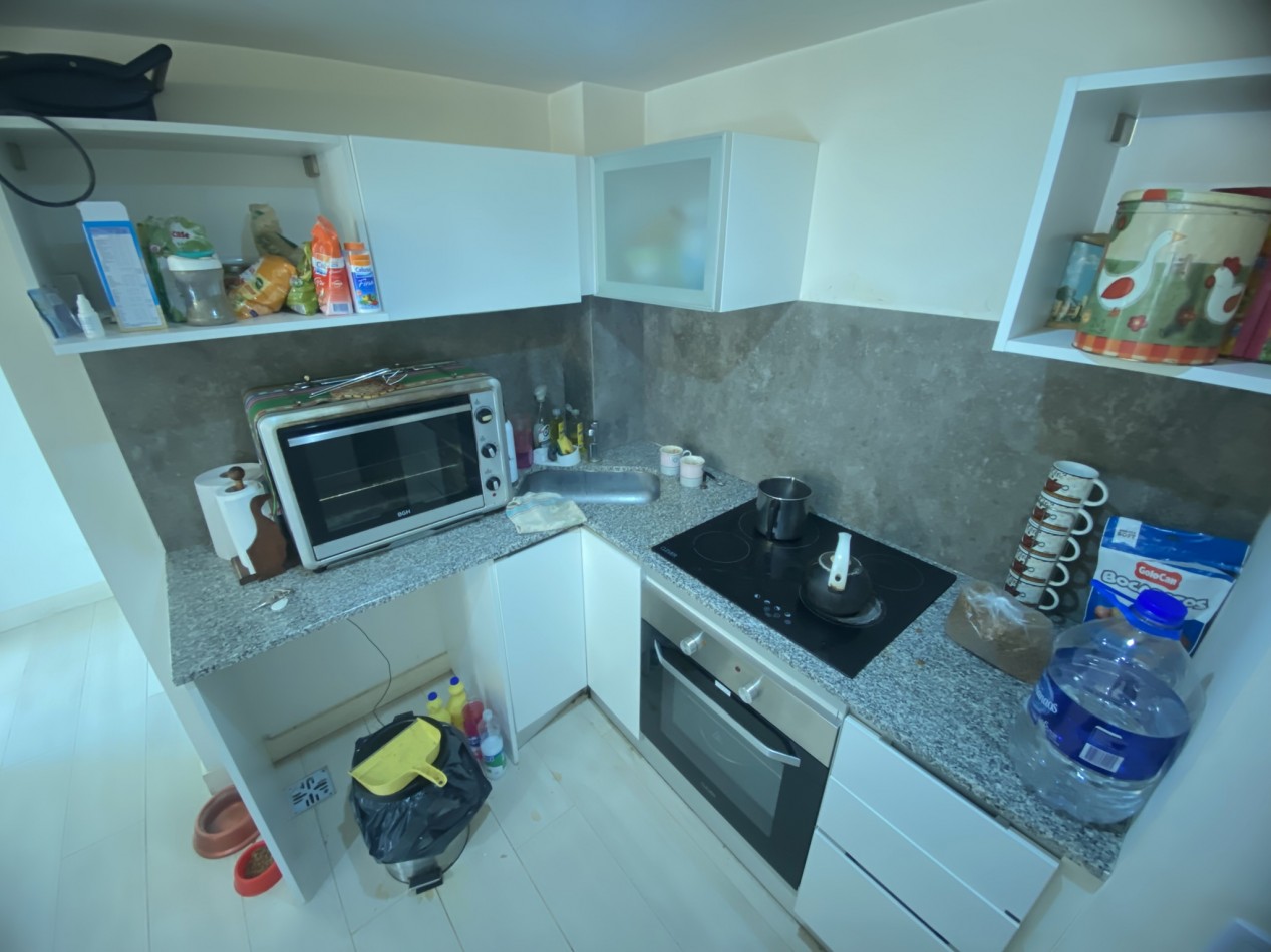 DEPARTAMENTO 2 AMBIENTES - AMOBLADO - edificio de categoria, 5to piso