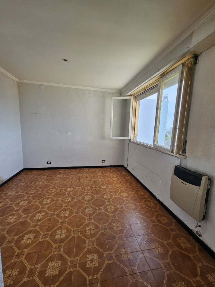 2 AMBIENTES CON DEPENDENCIA Y VISTA LATERAL AL MAR