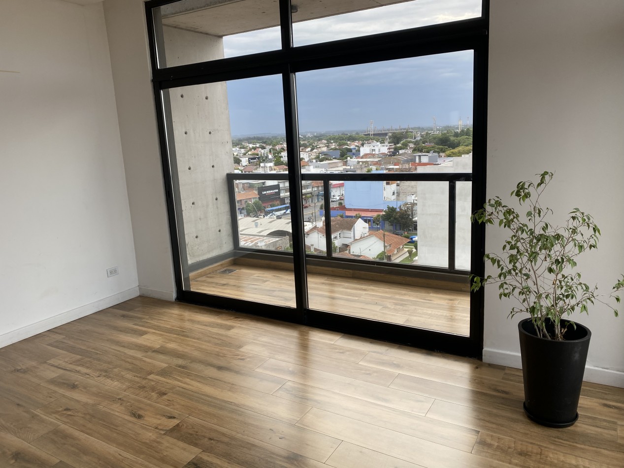 MONOAMBIENTE MODERNO DE CATEGORIA A ESTRENAR EN EDIFICIO PRIMUS CON BALCON TERRAZA - FINANCIACION