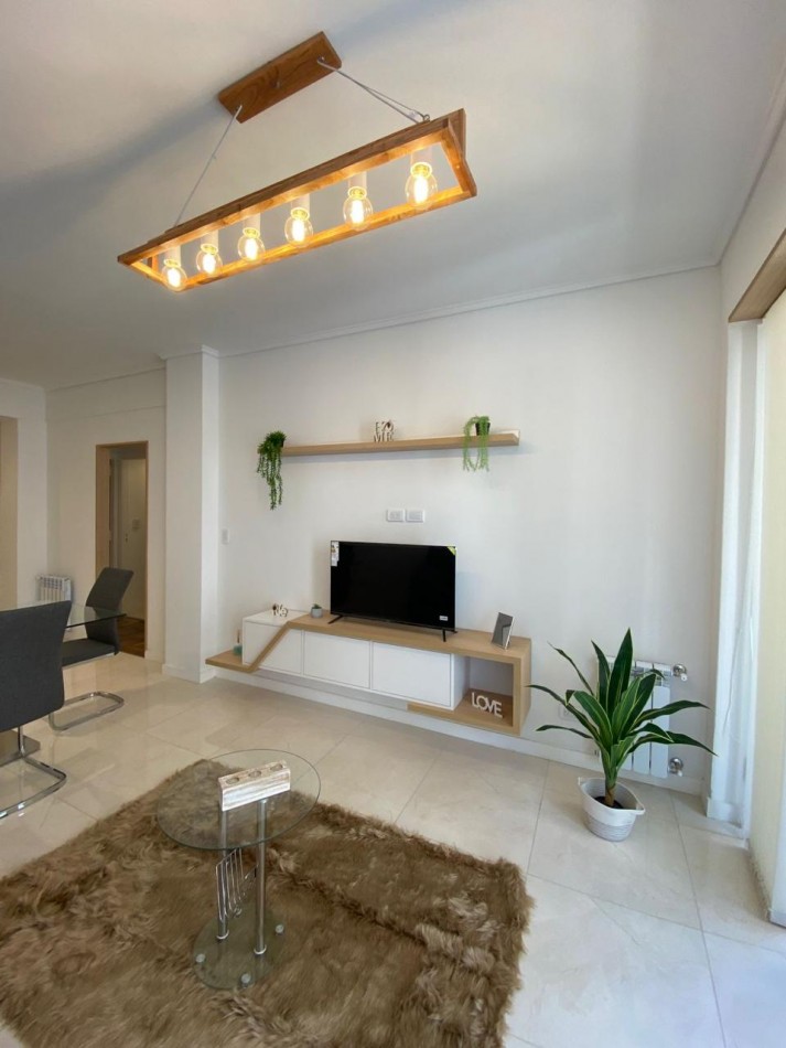 3 AMBIENTES DE CATEGORIA A ESTRENAR CON BALCON Y VISTA PARCIAL AL MAR