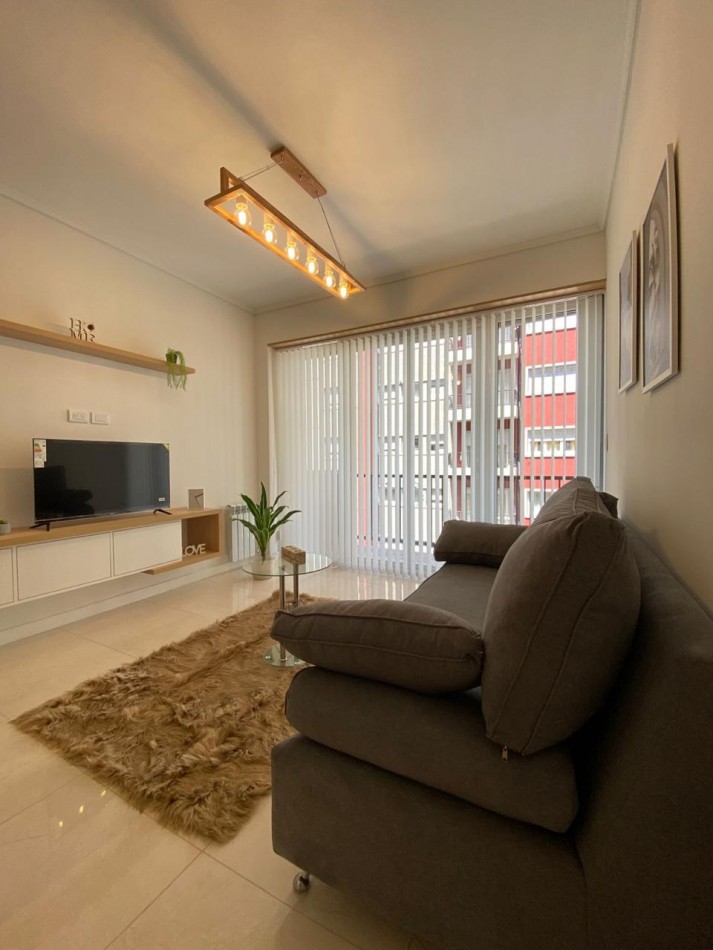 3 AMBIENTES DE CATEGORIA A ESTRENAR CON BALCON Y VISTA PARCIAL AL MAR