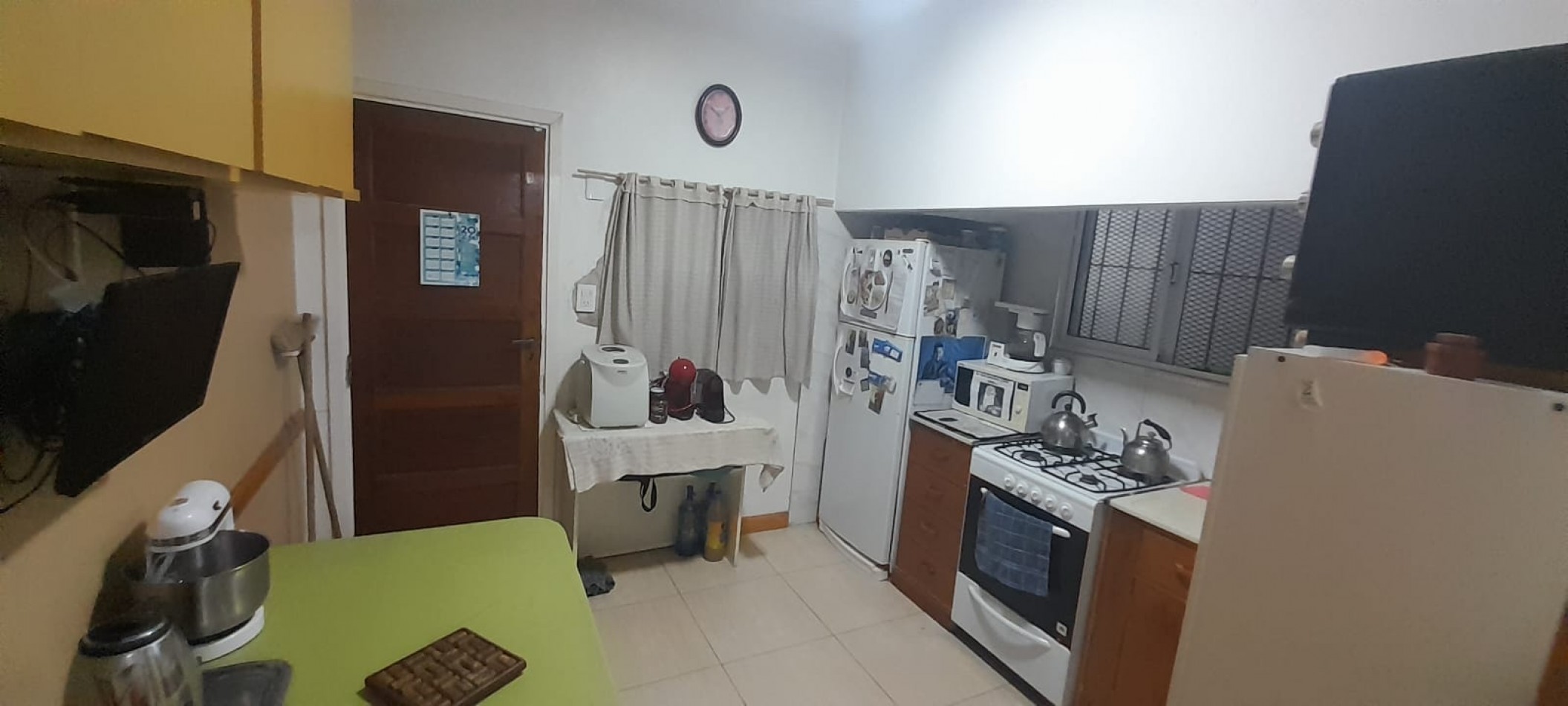 CASA 3 AMBIENTES CON PATIO Y PARQUE EN BARRIO RIVADAVIA BERNARDINO