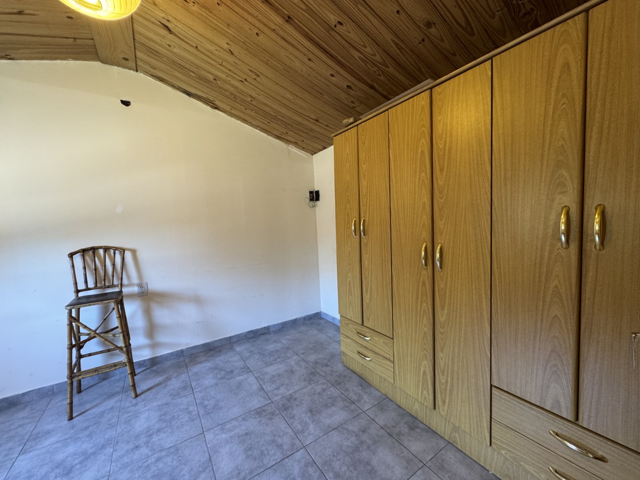 DOS CASAS EN UN MISMO TERRENO CON TODOS LOS SERVICIOS - OPORTUNIDAD UNICA