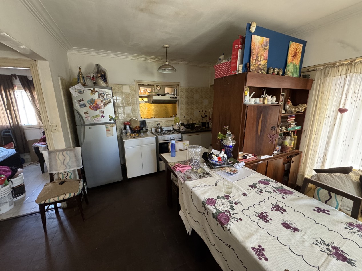 DOS CASAS EN UN MISMO TERRENO CON TODOS LOS SERVICIOS - OPORTUNIDAD UNICA
