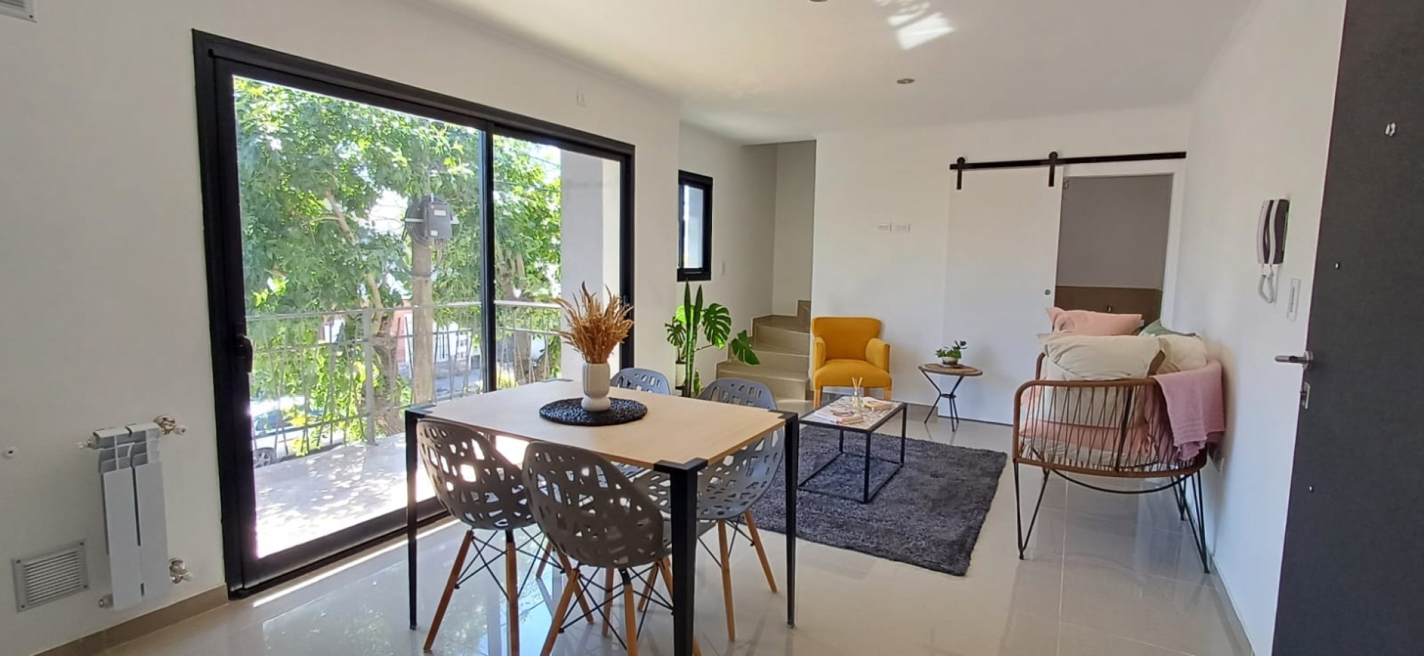 DUPLEX A ESTRENAR MODERNO Y LUMINOSO CON BALCON
