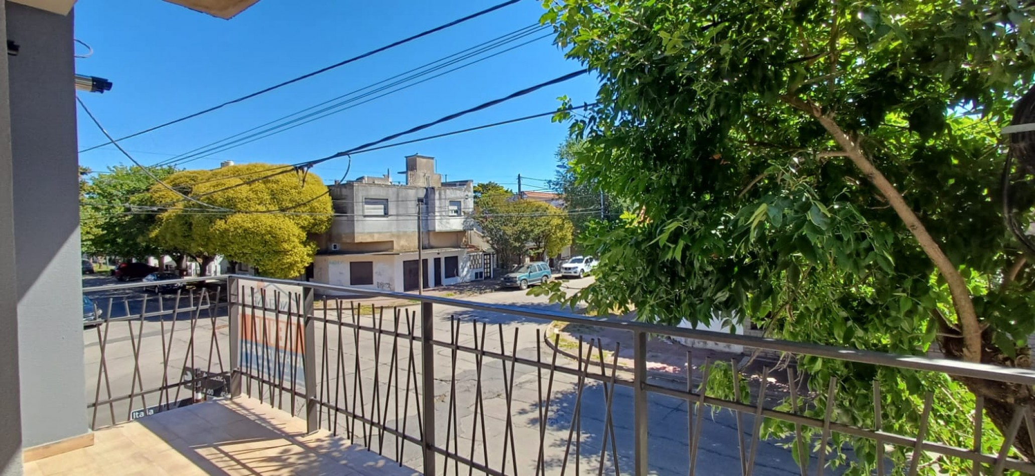 DUPLEX A ESTRENAR MODERNO Y LUMINOSO CON BALCON