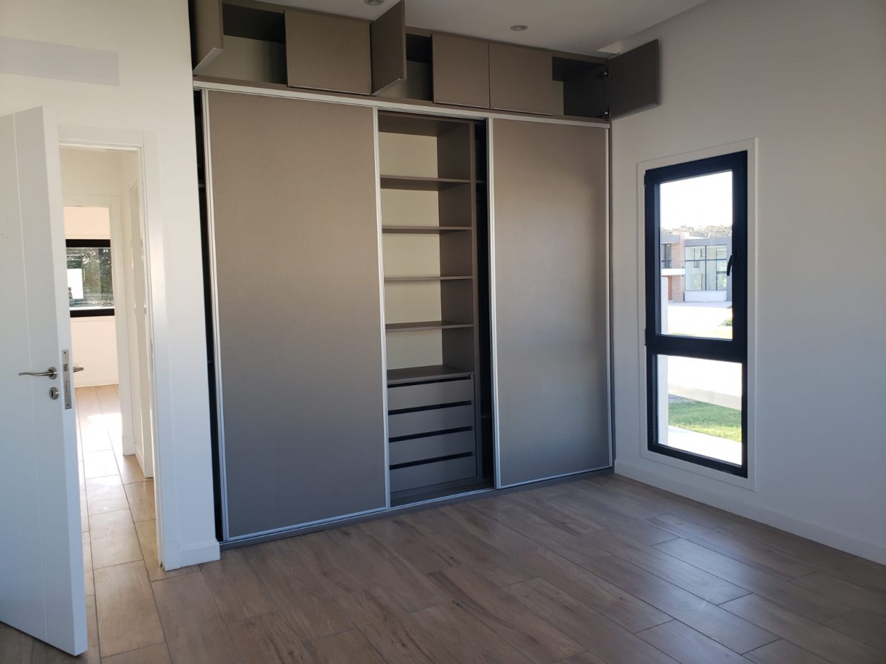 EXCLUSIVA CASA A ESTRENAR DE CATEGORIA EN RUMENCO JOVEN - LOTE 149