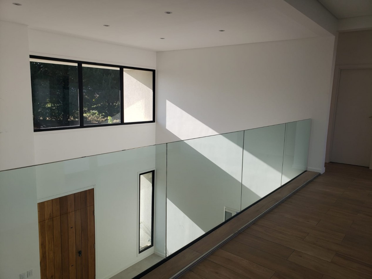 EXCLUSIVA CASA A ESTRENAR DE CATEGORIA EN RUMENCO JOVEN - LOTE 149