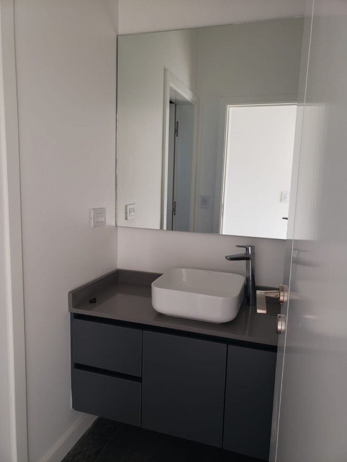 EXCLUSIVA CASA A ESTRENAR DE CATEGORIA EN RUMENCO JOVEN - LOTE 149