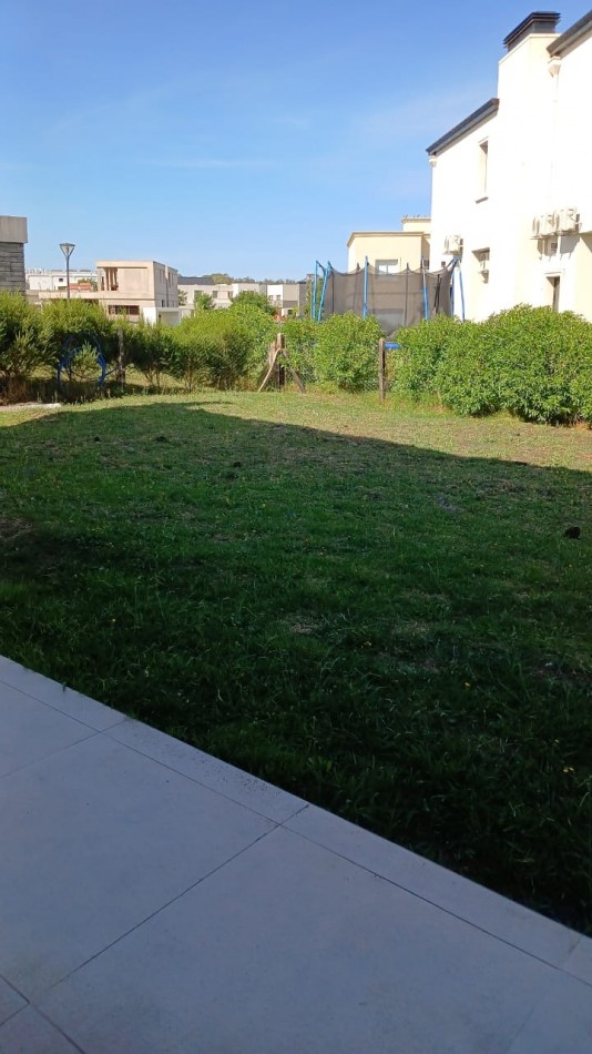 EXCLUSIVA CASA A ESTRENAR DE CATEGORIA EN RUMENCO JOVEN - LOTE 149