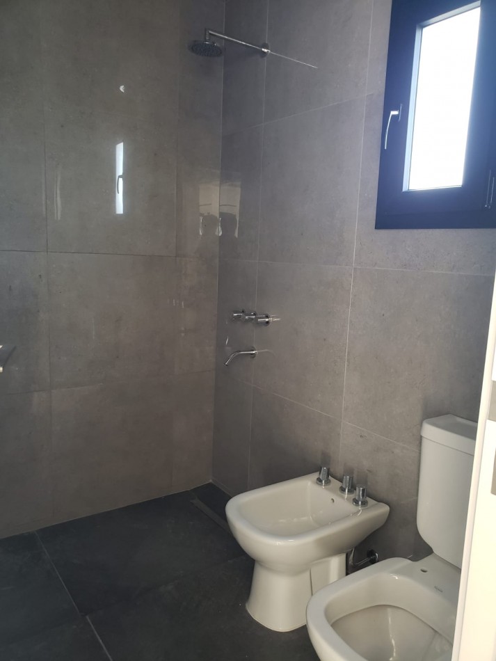 EXCLUSIVA CASA A ESTRENAR DE CATEGORIA EN RUMENCO JOVEN - LOTE 149