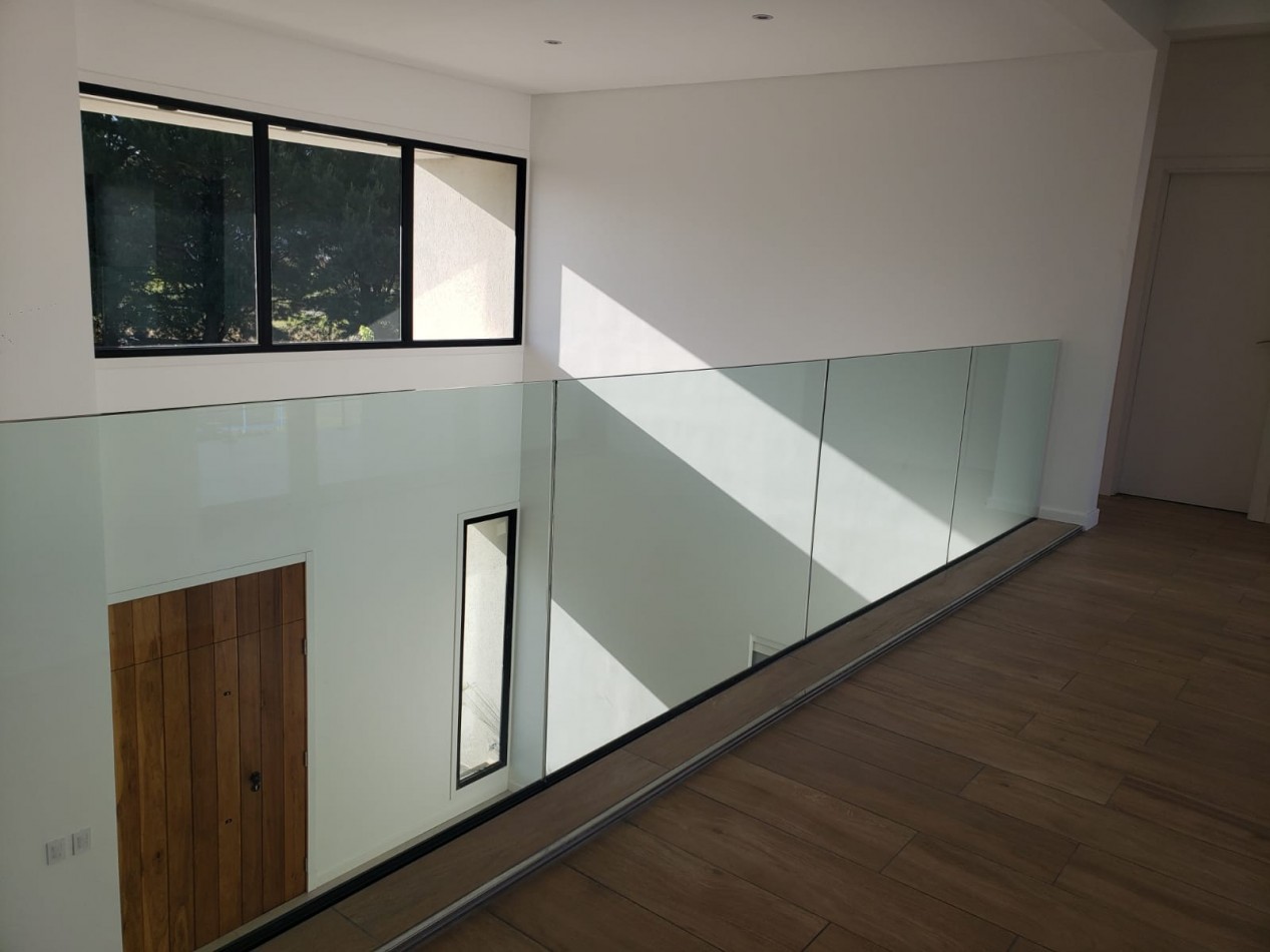 EXCLUSIVA CASA A ESTRENAR DE CATEGORIA EN RUMENCO JOVEN - LOTE 149