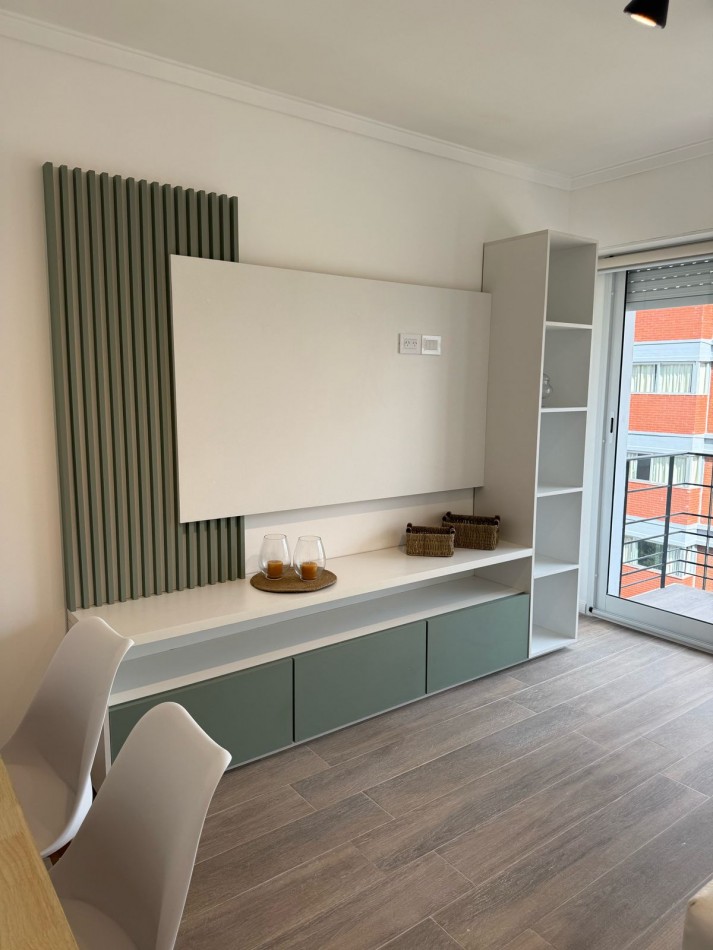 2 AMBIENTES RECICLADO CON BALCON A LA CALLE Y TOTALMENTE EQUIPADO