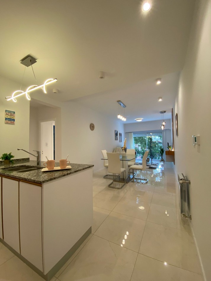 Moderno 3 Ambientes con Balcon Corrido - Luminoso y Amoblado