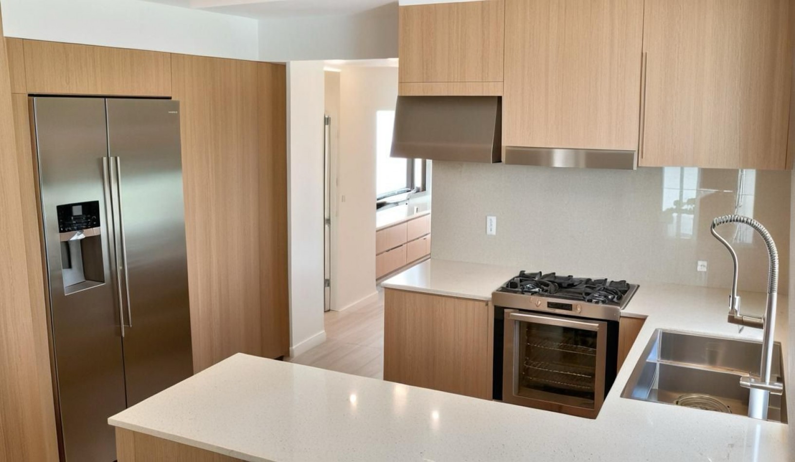 CHALET PH 4 AMB. - RECICLADO Y AMOBLADO