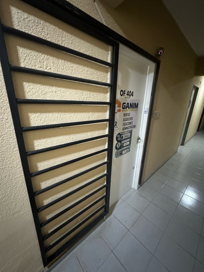 OFICINA RECICLADA A NUEVO EN EXCELENTE UBICACION - APTO CREDITO/FINANCIACION
