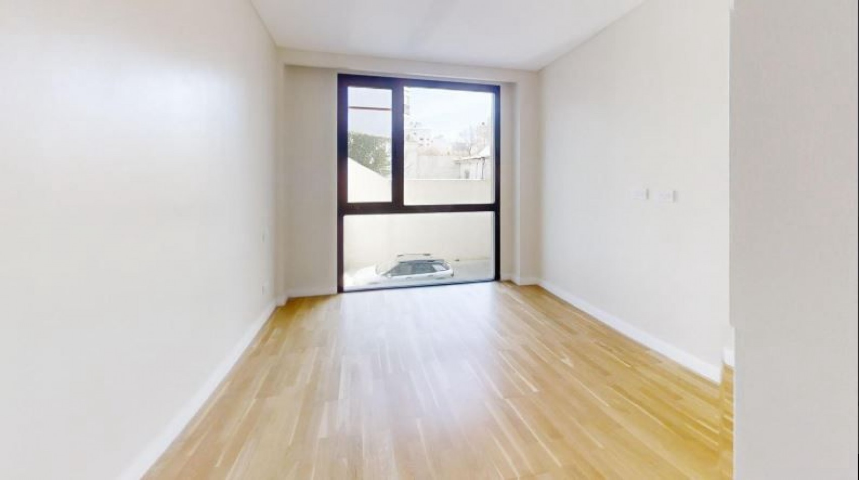 Dos ambientes con balcon saliente al frente - Cochera- Developer IX