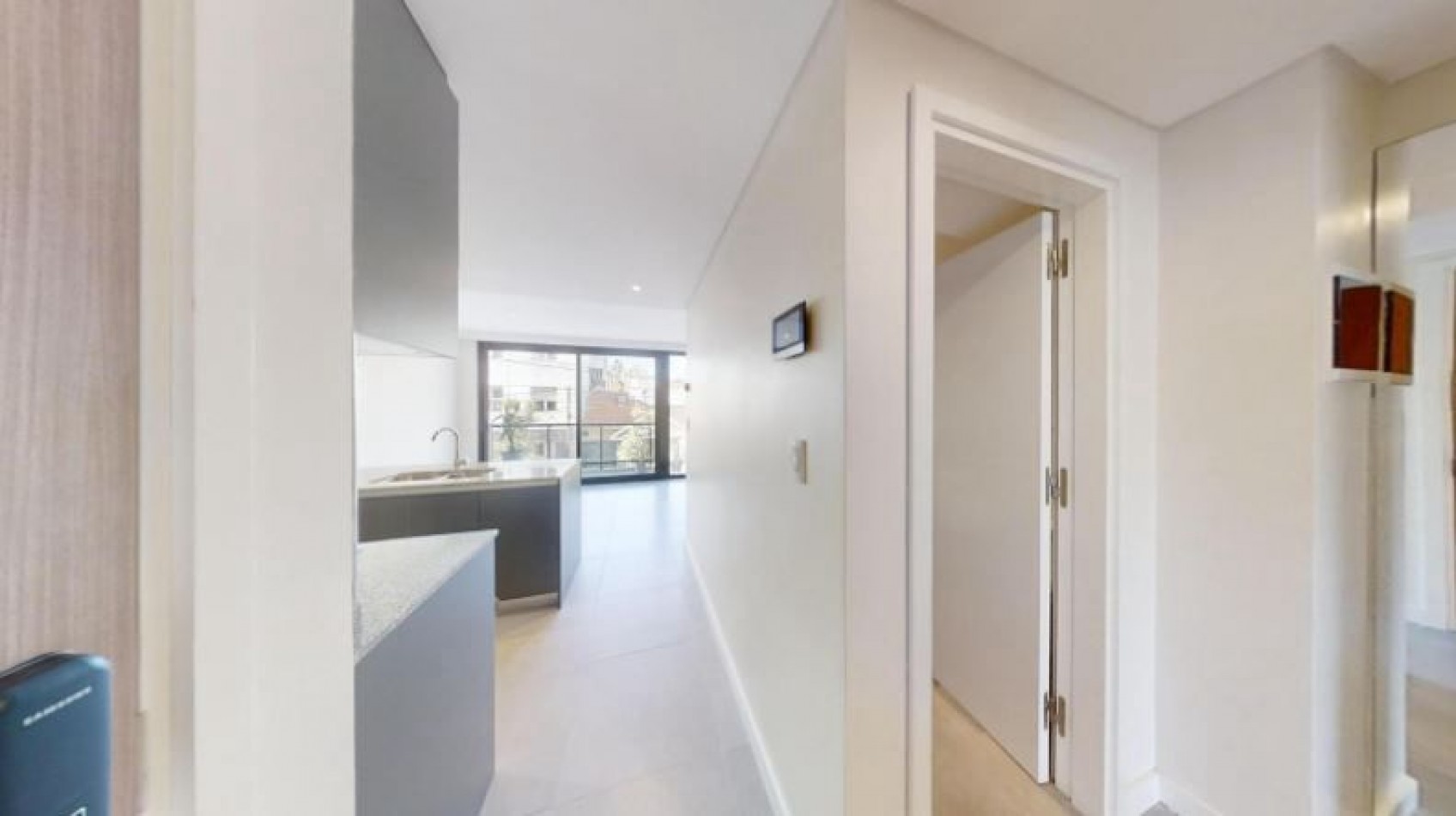 Dos ambientes con balcon saliente al frente - Cochera- Developer IX