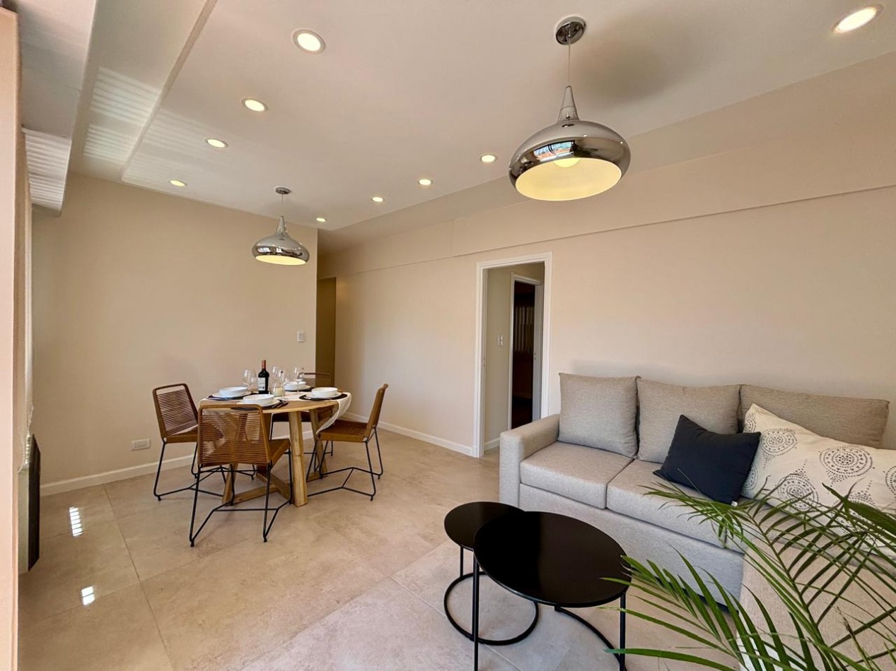 3 AMBIENTES CON DEPENDENCIA Y BALCON TERRAZA - TOTALMENTE RECICLADO