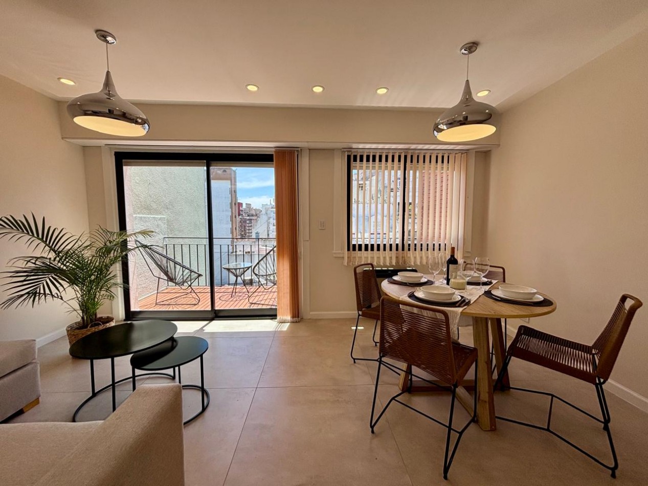 3 AMBIENTES CON DEPENDENCIA Y BALCON TERRAZA - TOTALMENTE RECICLADO