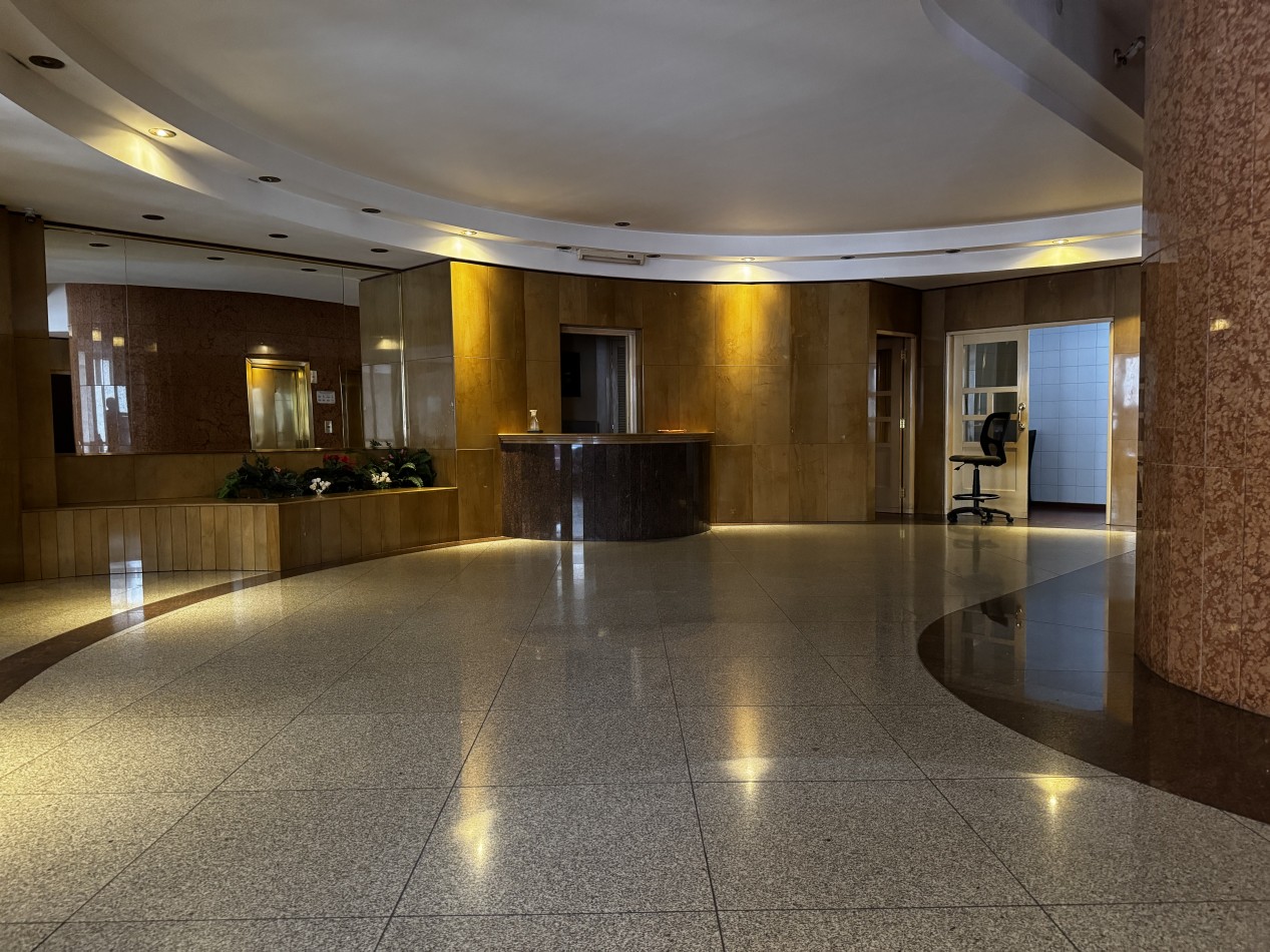 DEPARTAMENTO MONOAMBIENTE - A 1 CUADRA DE LA PLAYA
