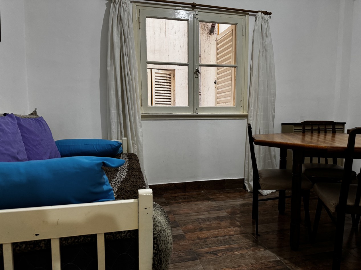 Departamento de 2 ambientes en La Perla - A metros del mar