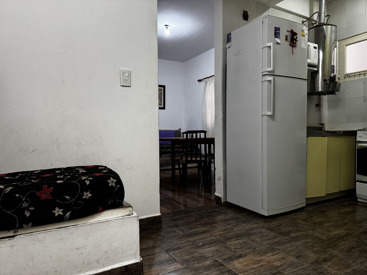 Departamento de 2 ambientes en La Perla - A metros del mar