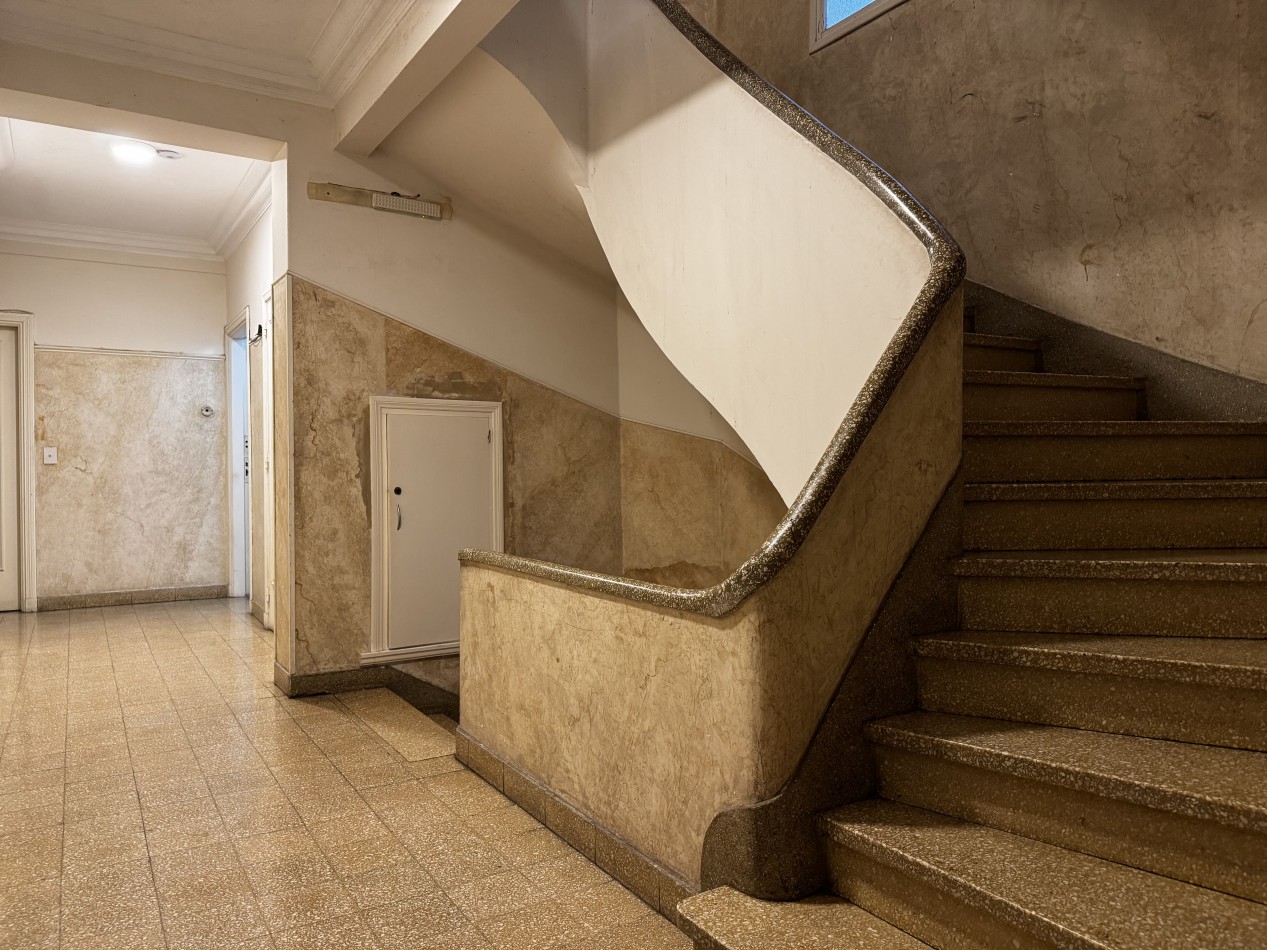 Departamento de 2 ambientes en La Perla - A metros del mar