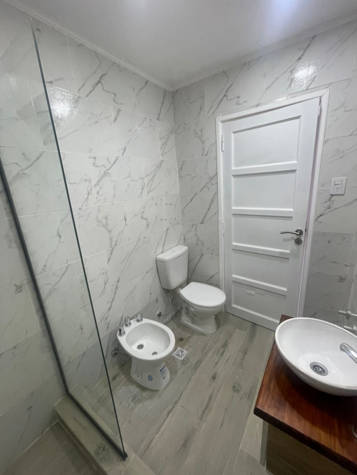 PH 2 AMBIENTES CON PATIO RECICLADO EN BARRIO SAN CARLOS