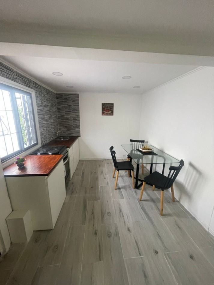 PH 2 AMBIENTES CON PATIO RECICLADO EN BARRIO SAN CARLOS