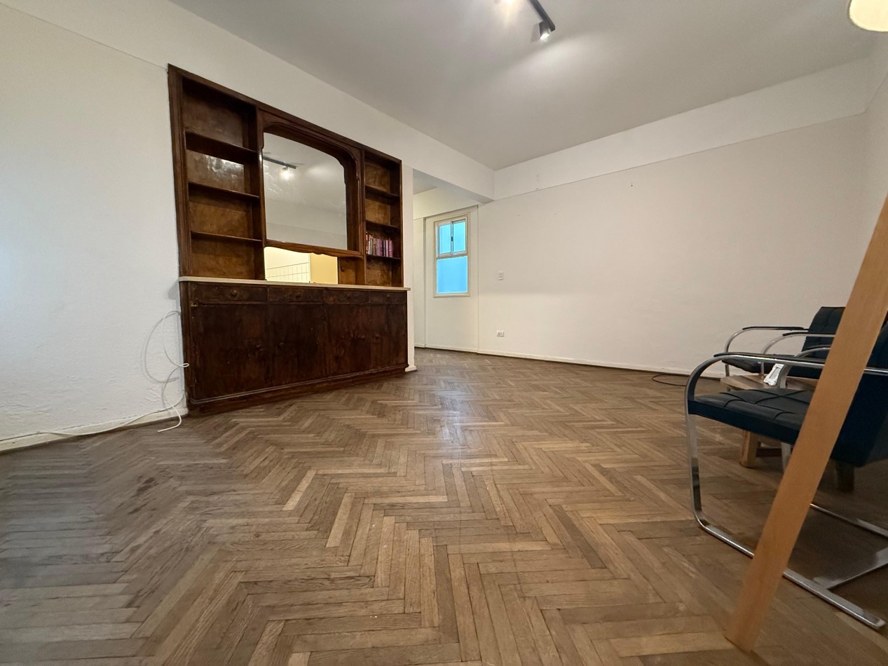 3 AMBIENTES AMPLIO CON DEPENDENCIA Y 3 BAÑOS EN EXCELENTE UBICACION