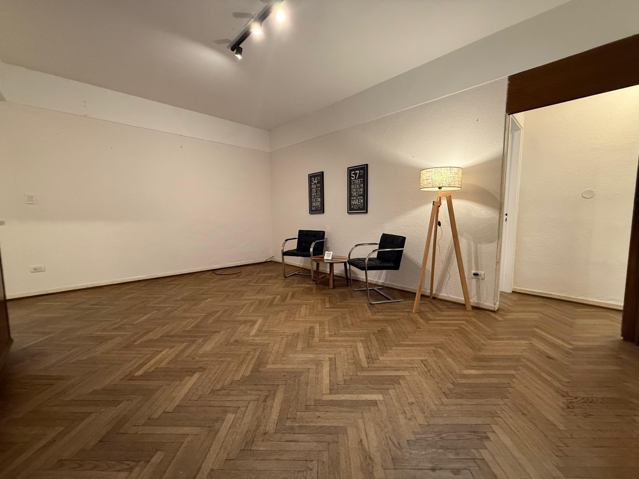 3 AMBIENTES AMPLIO CON DEPENDENCIA Y 3 BAÑOS EN EXCELENTE UBICACION