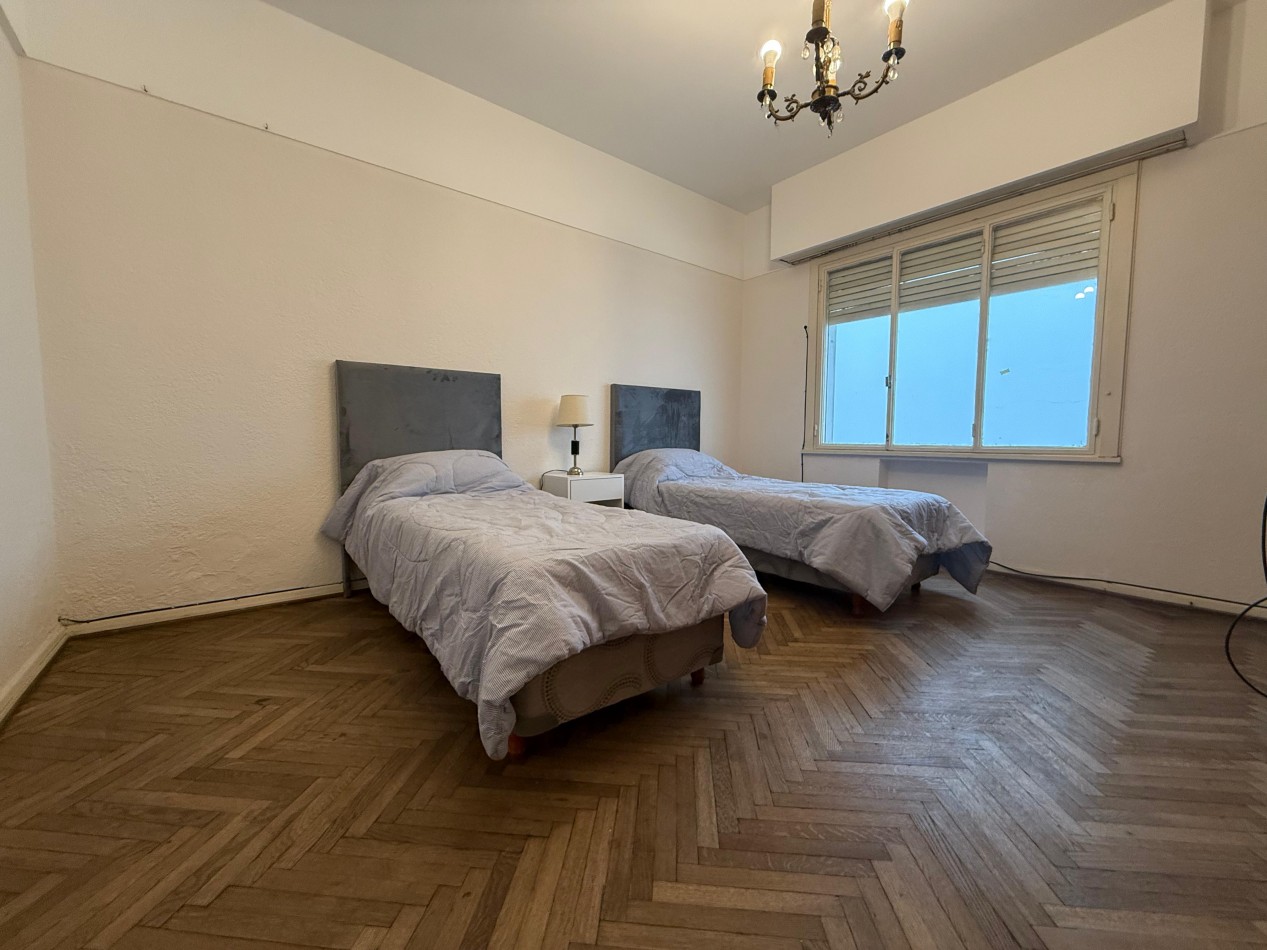 3 AMBIENTES AMPLIO CON DEPENDENCIA Y 3 BAÑOS EN EXCELENTE UBICACION