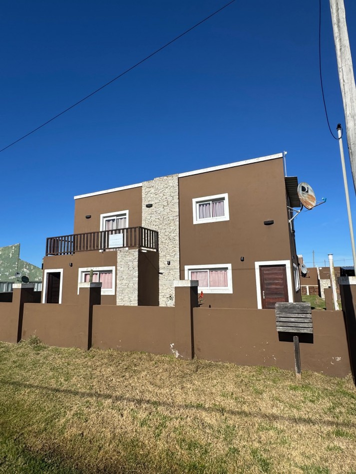 Complejo de Duplex y aparts en Camet Norte