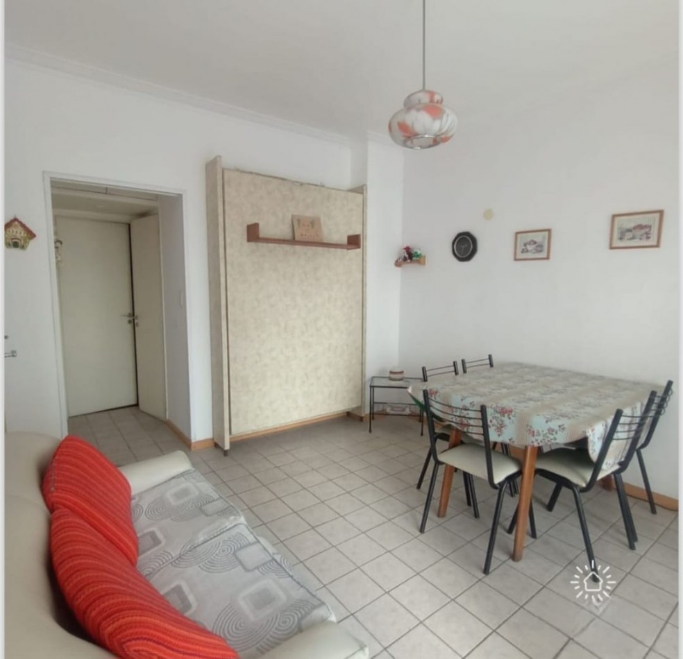2 AMBIENTES CON BALCON A LA CALLE EN ZONA SHOPPING ALDREY