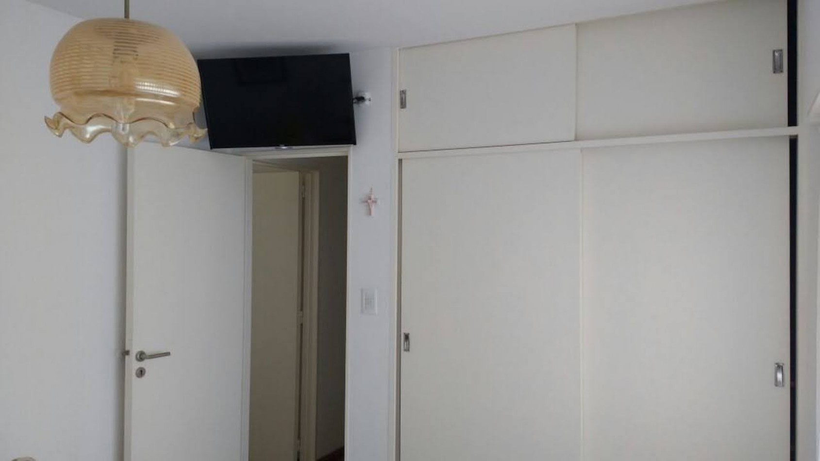DEPARTAMENTO TIPO PENTHOUSE 4 AMBIENTES CON TERRAZA/QUINCHO/PARRILLA Y VISTA PARCIAL AL MAR EN ZONA PASEO ALDREY - APTO CREDITO