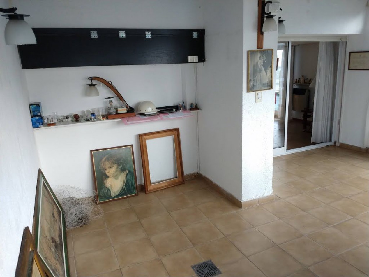 DEPARTAMENTO TIPO PENTHOUSE 4 AMBIENTES CON TERRAZA/QUINCHO/PARRILLA Y VISTA PARCIAL AL MAR EN ZONA PASEO ALDREY - APTO CREDITO