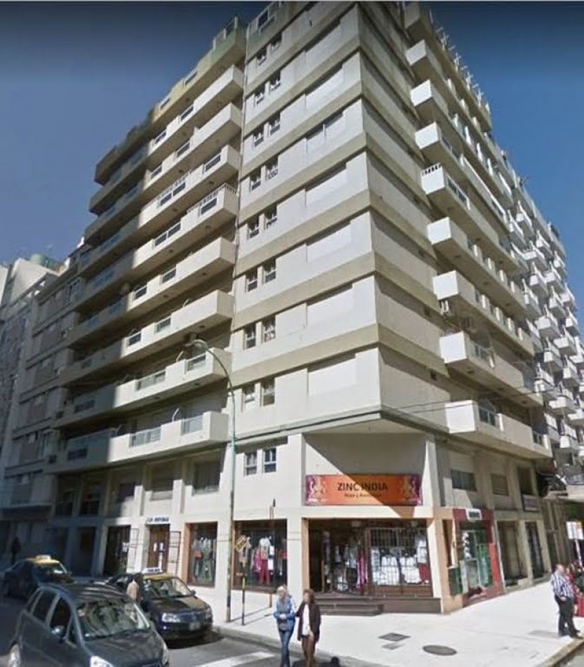 DEPARTAMENTO TIPO PENTHOUSE 4 AMBIENTES CON TERRAZA/QUINCHO/PARRILLA Y VISTA PARCIAL AL MAR EN ZONA PASEO ALDREY - APTO CREDITO