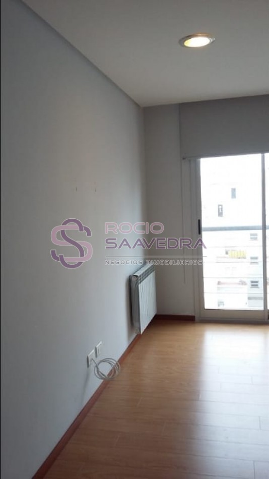 Importante piso de categoria en el conocido barrio Chauvin- Con cochera!