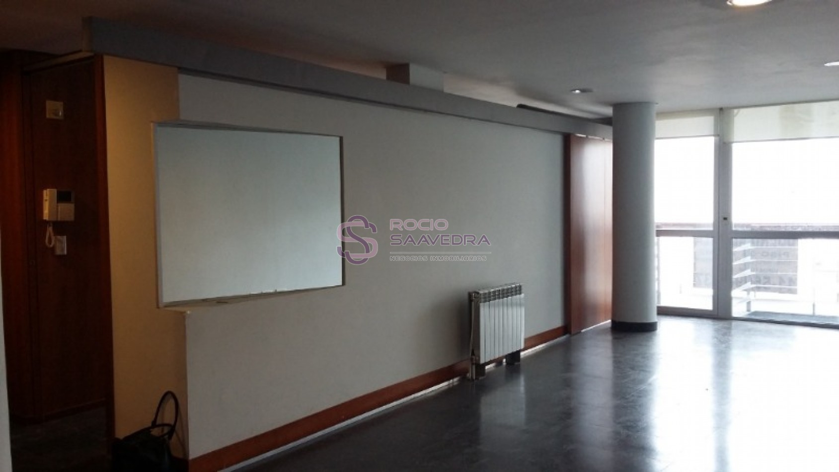 Importante piso de categoria en el conocido barrio Chauvin- Con cochera!