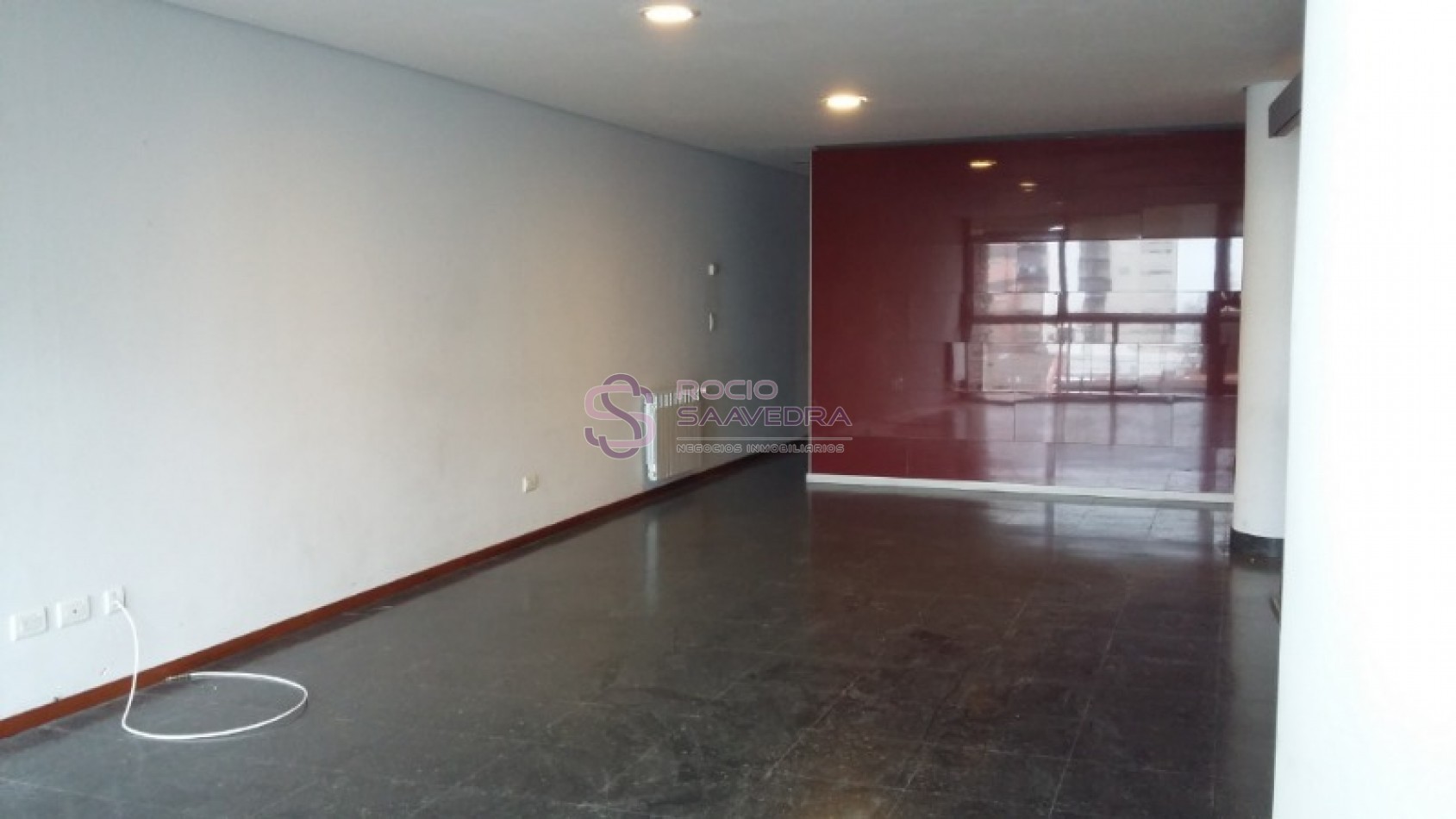 Importante piso de categoria en el conocido barrio Chauvin- Con cochera!