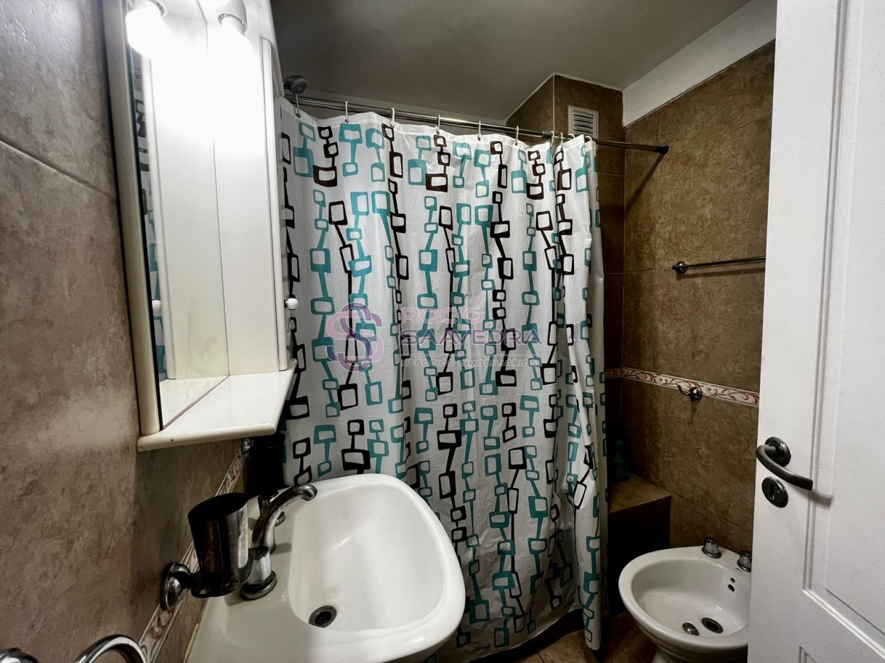 DPTO.DE UN AMBIENTE EN MUY BUENAS CONDICIONES,CON AMENITIES,EN UN 7mo.PISO.