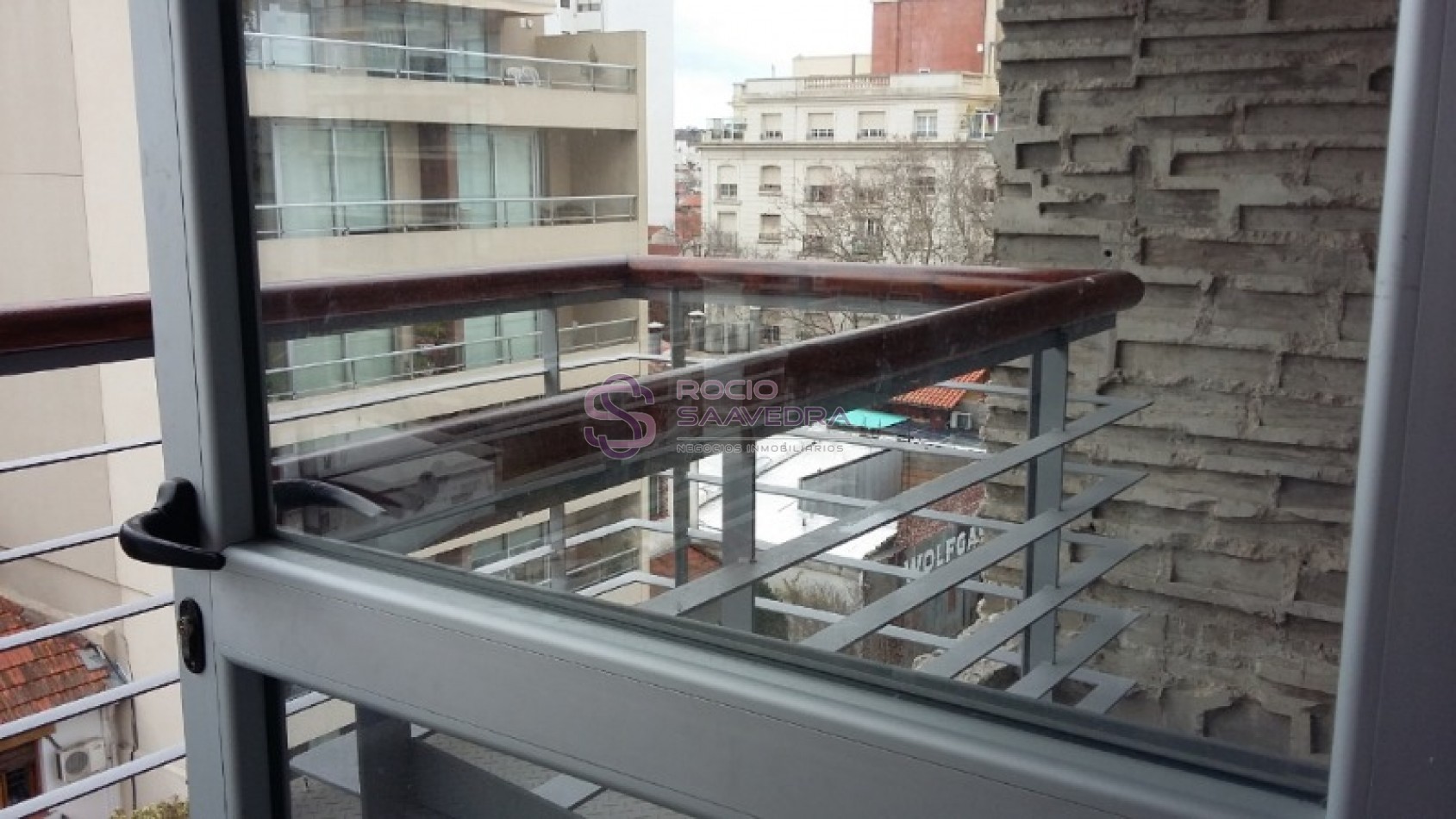 Importante piso de categoria en el conocido barrio Chauvin- Con cochera!