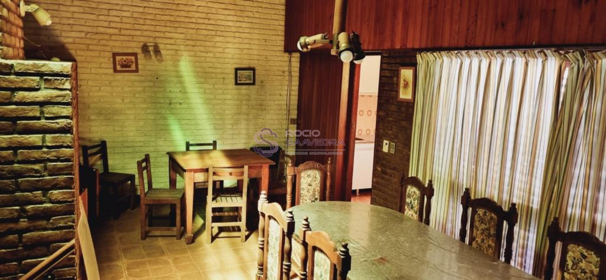UNA AMPLIA CASA EN TERRENO PROPIO C/TODOS LOS SERVICIOS-ZONA SAN BDO.A 3 C DEL MAR!!