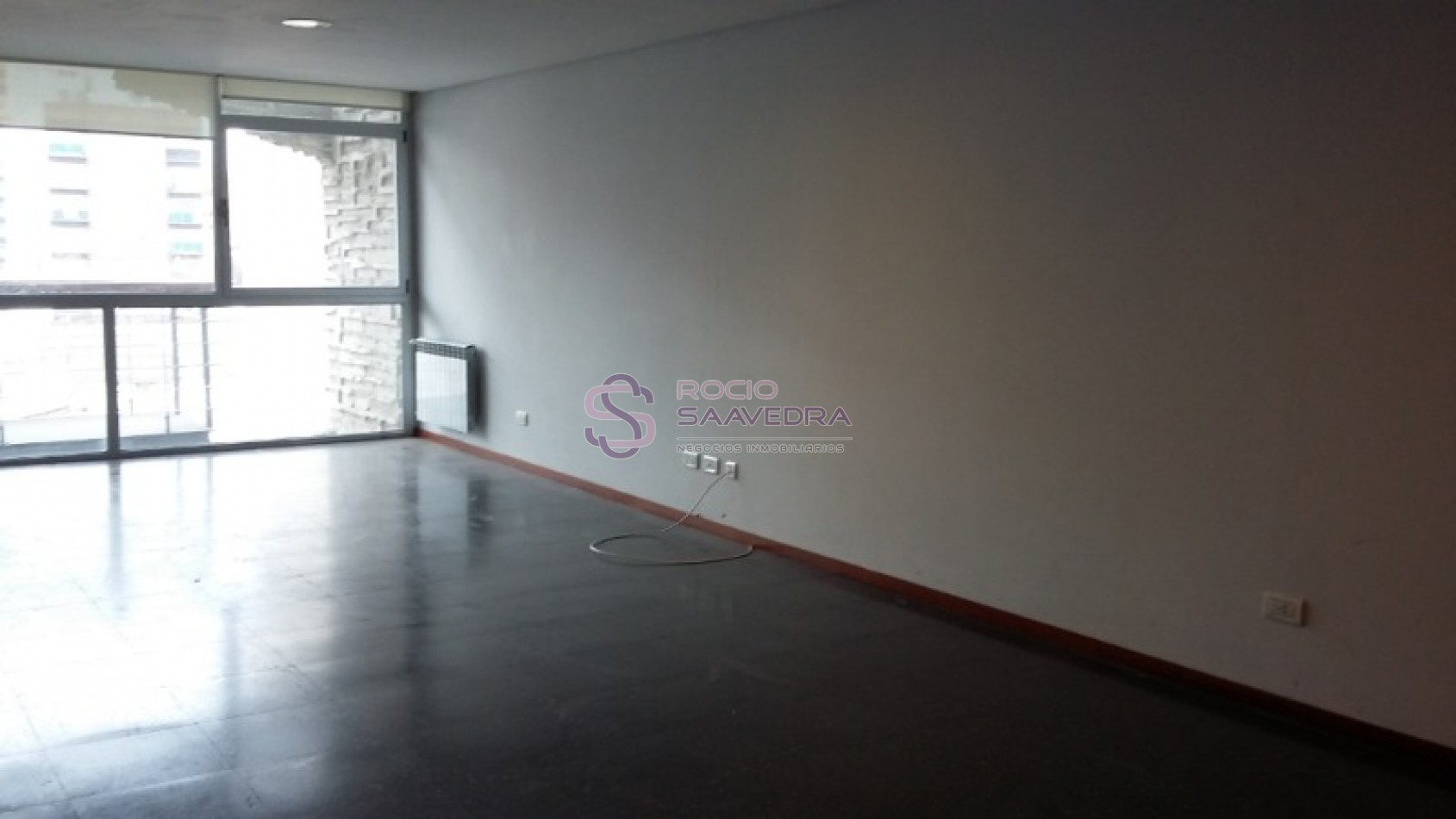 Importante piso de categoria en el conocido barrio Chauvin- Con cochera!